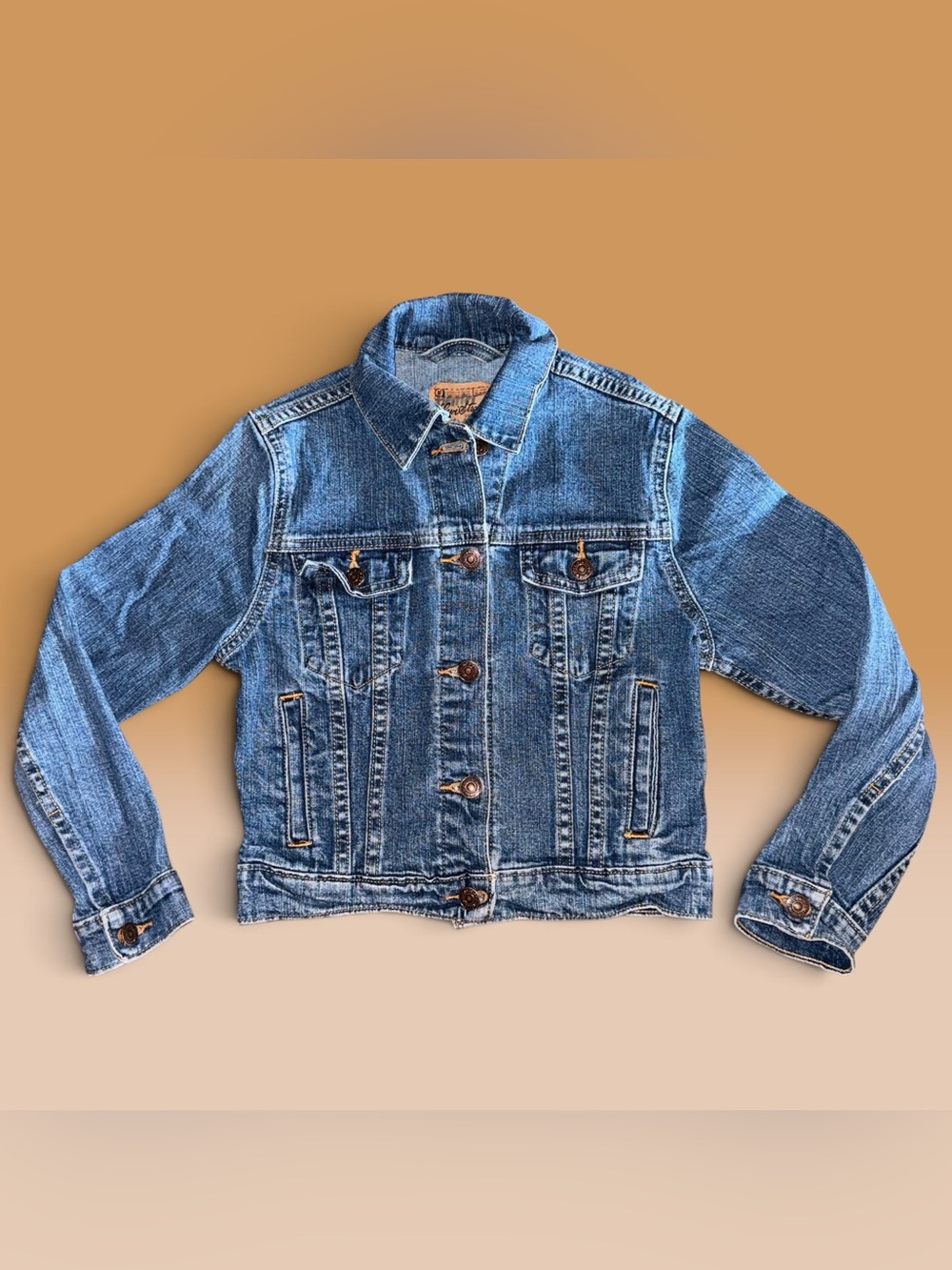 Signature Levi Strauss & Co. Girls Youth Large Denim Trucker Jacket Medium Wash